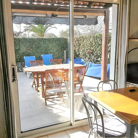 Maison Confortable A 33 M² Avec Piscine Partagee *
